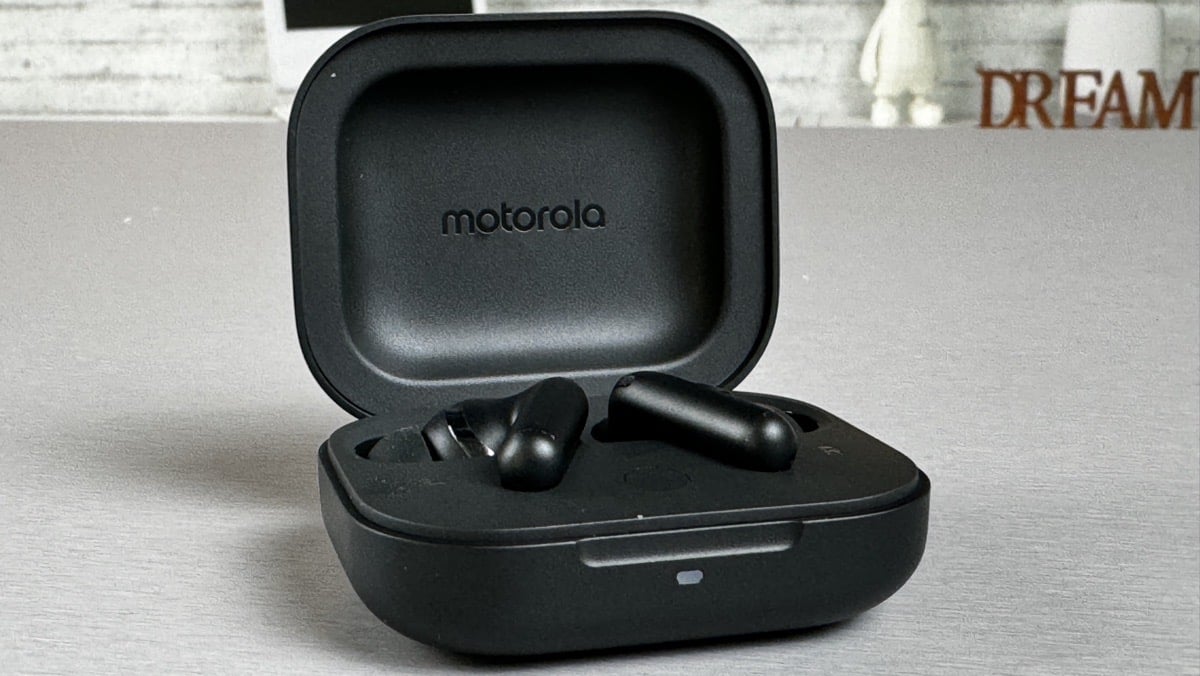 Motorola Buds+
