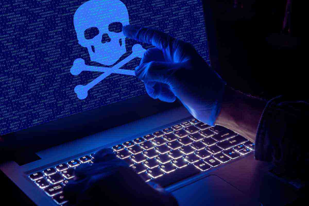 tutti i dati sono finiti in rete, codice rosso