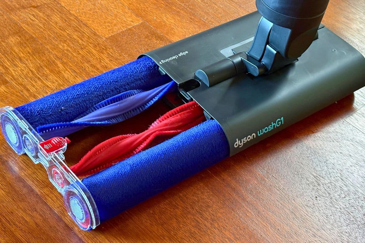 La prima lavapavimenti Dyson, WashG1: recensione