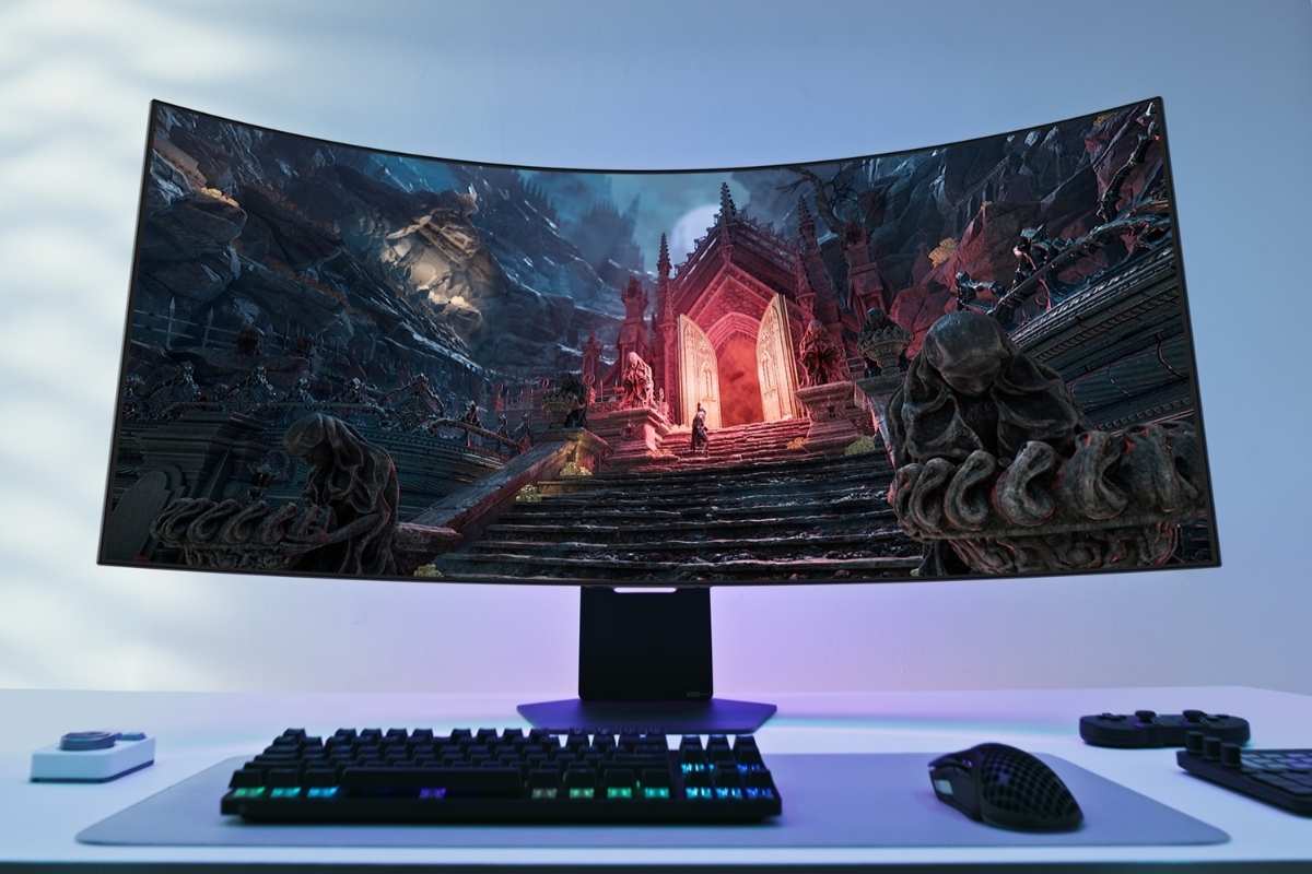 LG UltraGear OLED 45GX950A: il primo monitor OLED al mondo con risoluzione 5K2K