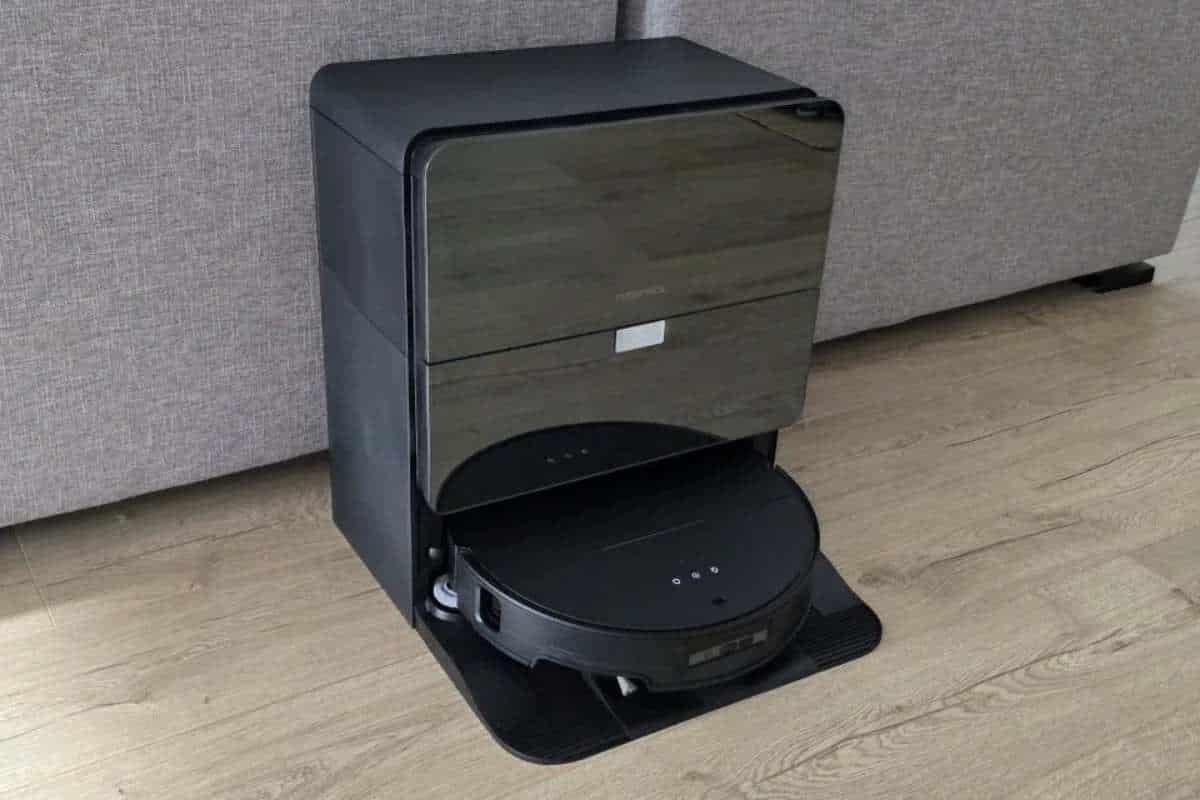 Recensione Roborock Saros 10: potenza e intelligenza per la pulizia definitiva?