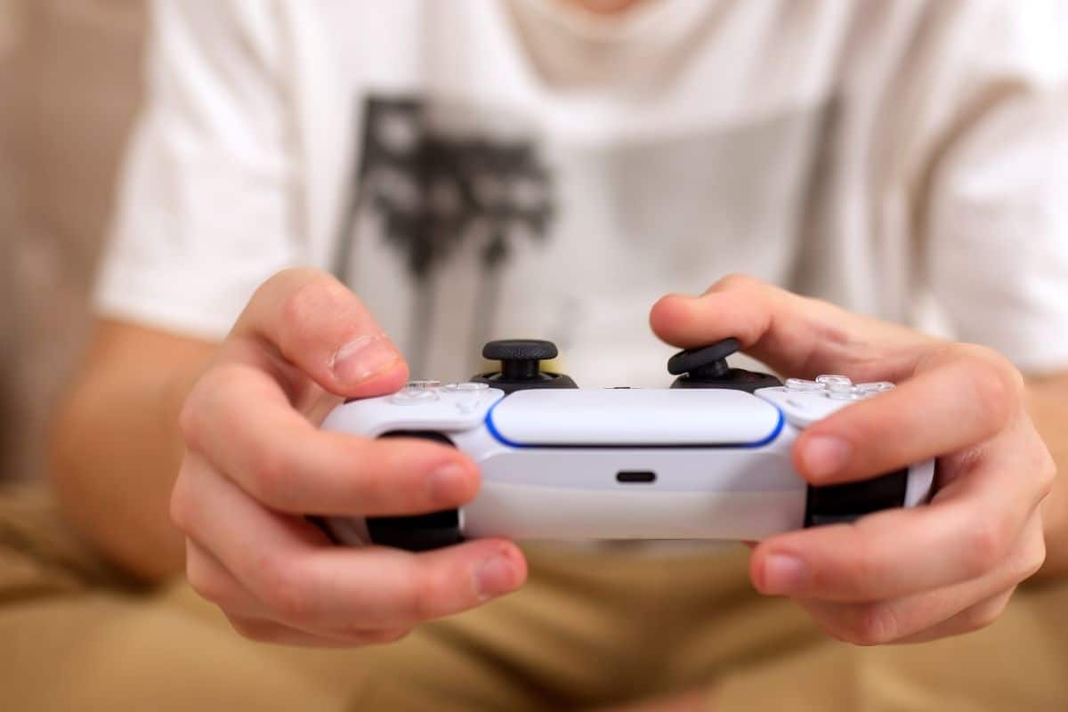 Come interrompere la condivisione dei giochi su PS5