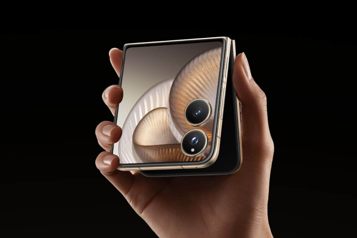 Xiaomi MIX Flip 2 ufficiale