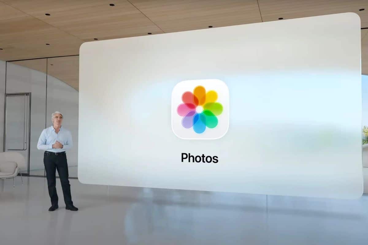 Apple fa marcia indietro: con iOS 26 torna la vecchia interfaccia dell'app Foto
