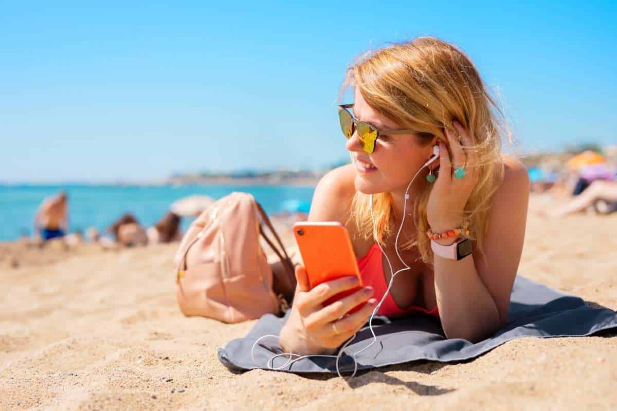 iPhone al sole troppo a lungo? Ecco cosa succede (e i rischi che corri)
