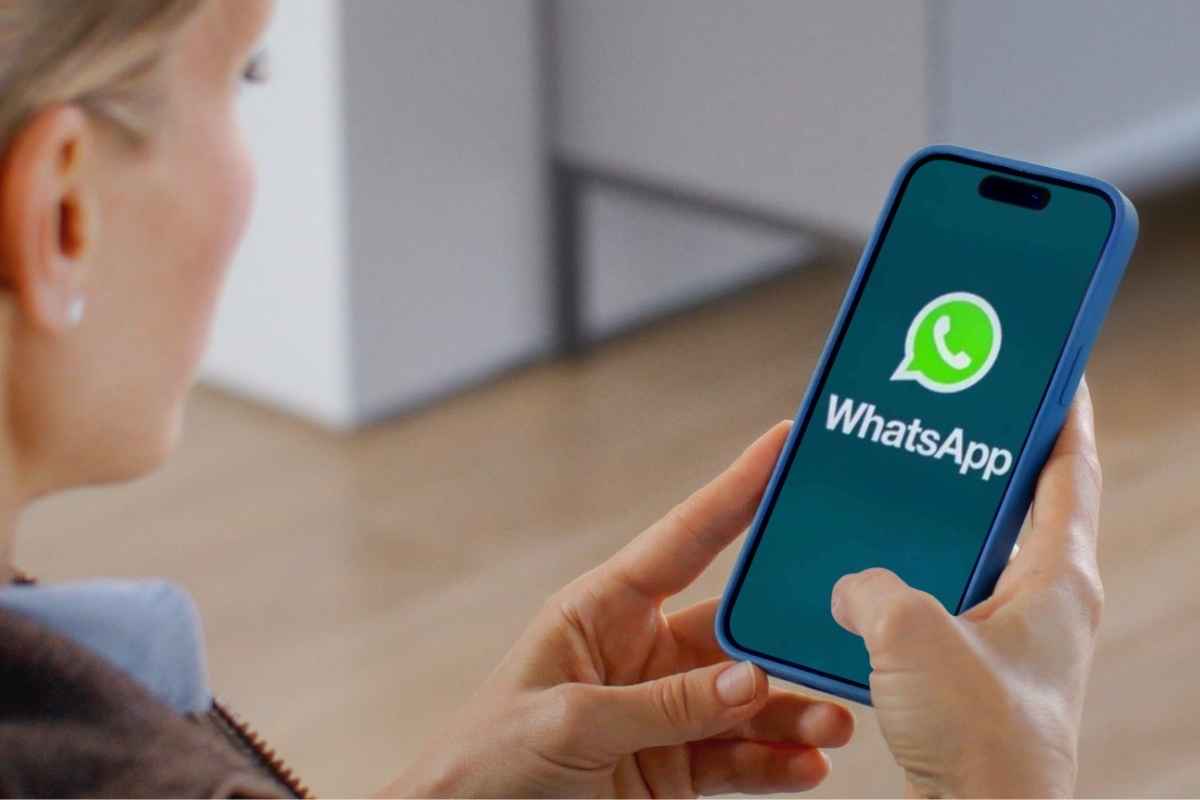 utenti ricevono informazioni personali di altri in chat e scoppia il caos