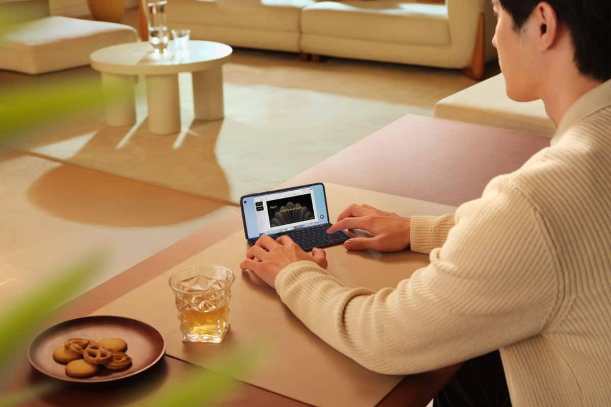 OPPO Find N6 debutto previsto per il 2026