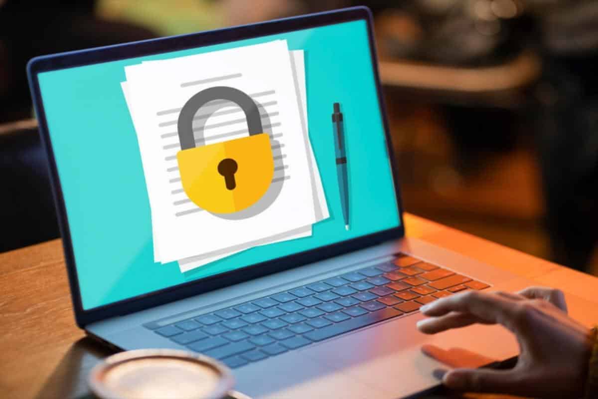 Come rimuovere la password da un file PDF: i metodi più semplici