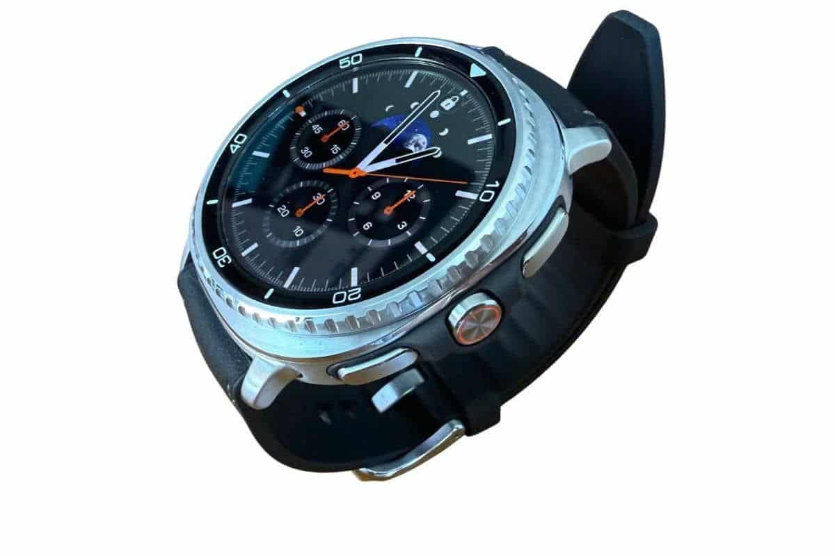 Samsung Galaxy Watch 9 rileverà l'insufficienza cardiaca