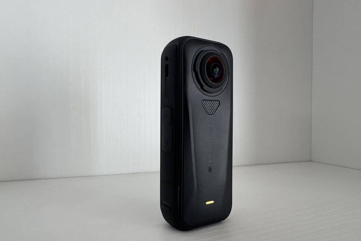 Recensione Insta360 X4 Air: la 8K 360 che pesa come uno smartphone