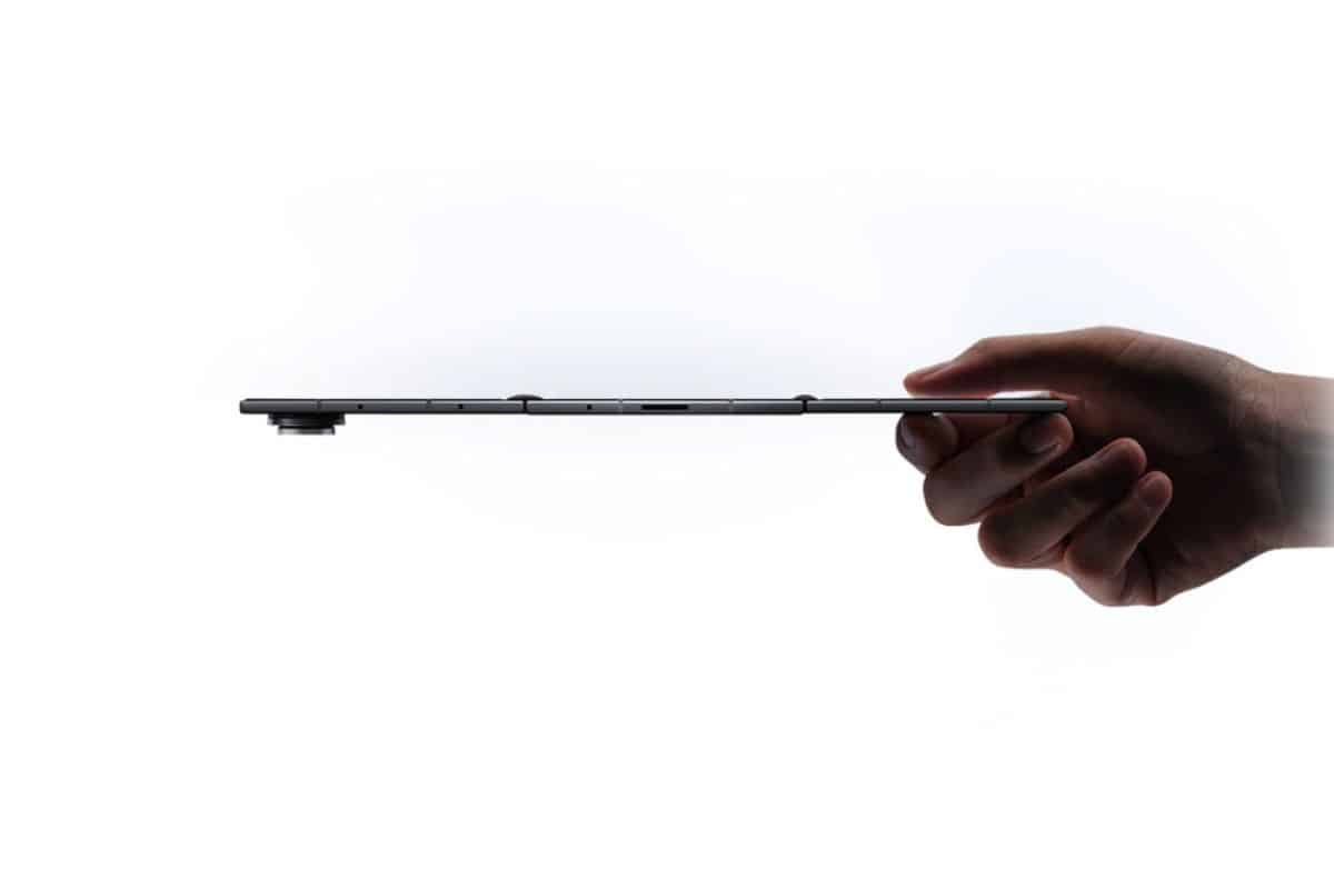 Samsung Galaxy Z Trifold è ufficiale