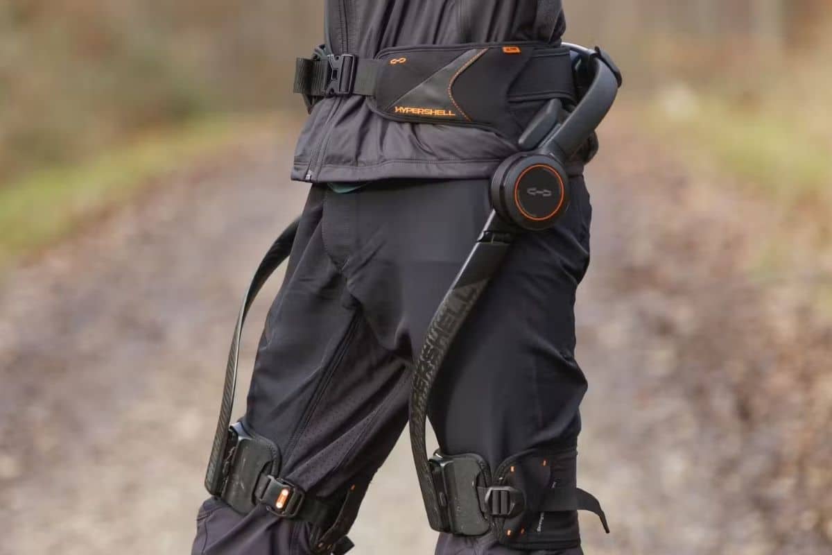 Recensione Hypershell X Ultra: abbiamo provato l'esoscheletro che vuole renderci escursionisti bionici