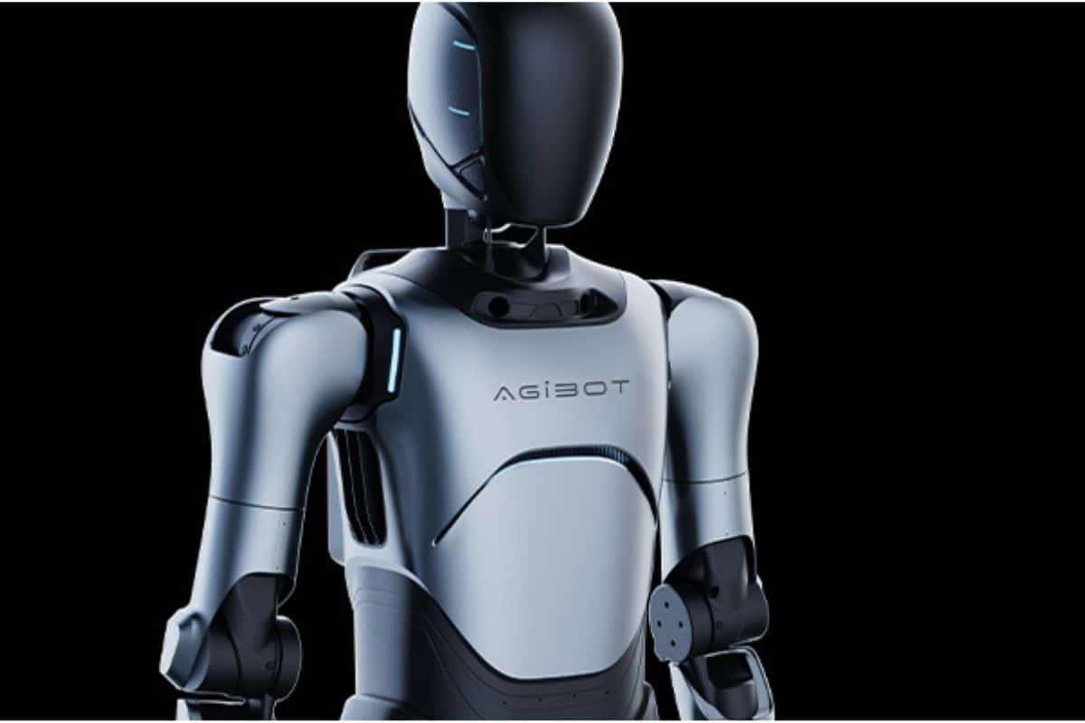 Agibot, i robot ballano come gli umani