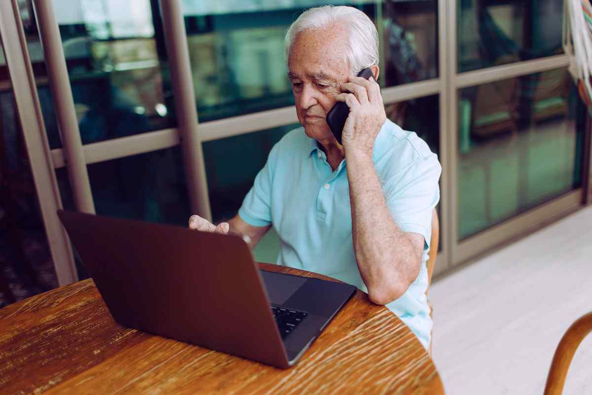 Anziani in famiglia? Niente panico, lascia perdere lo Spid