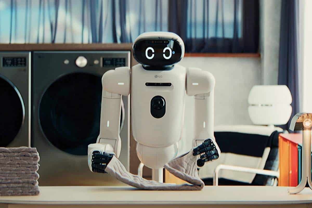 CES 2026 | Il nuovo robot domestico di LG fa molto di più che piegare il bucato