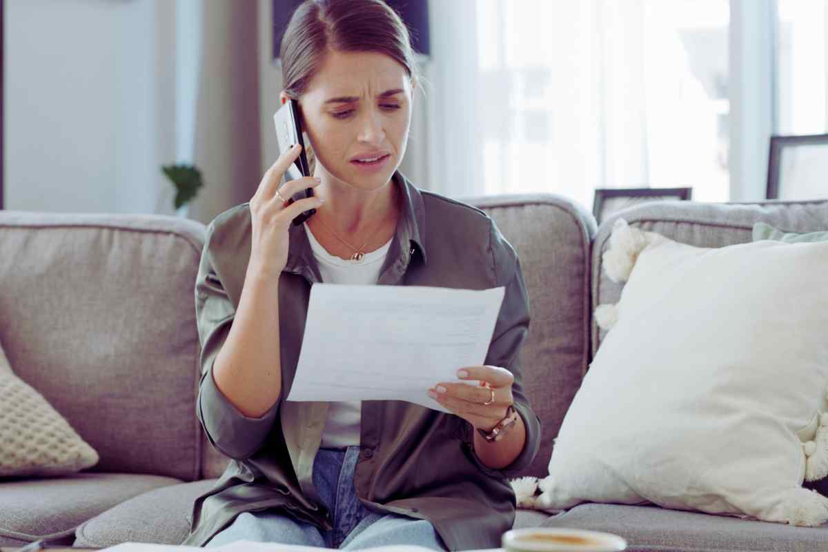 Stangata per gli utenti: fino a 5 euro di aumento