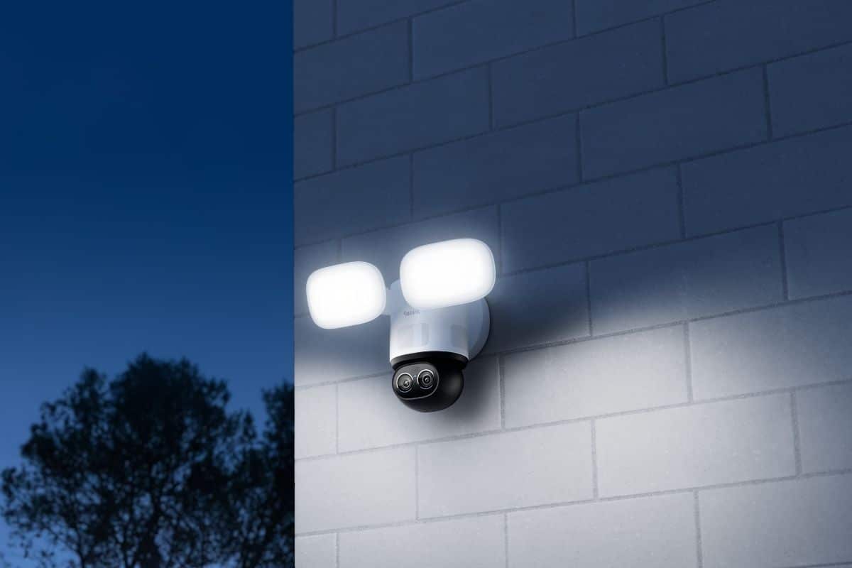 Reolink Trackflex Floodlight