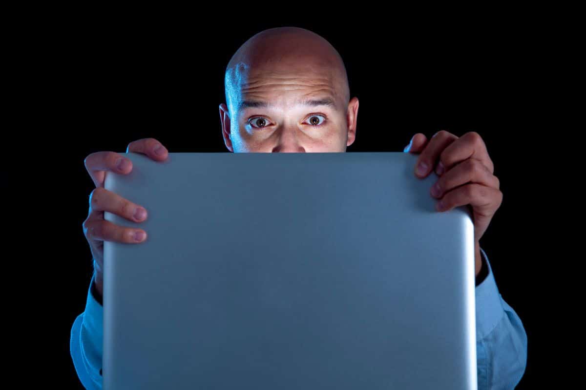 siti per adulti, scatta la verifica dell'età